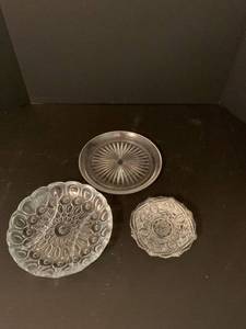 lot 1201 image: Set of three candy dishes one is 24% lead crystal