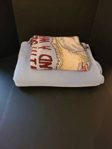 lot 1509 image: Set of two blankets