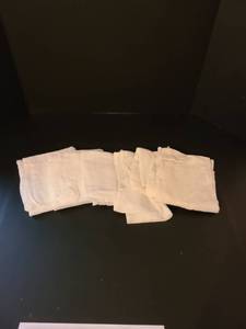 lot 1525 image: Assorted kitchen towels