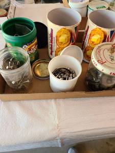 lot 3009 image: Assorted garage items