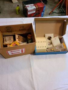 lot 3014 image: Assorted staples and outlet covers