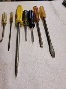 lot 3047 image: Assorted screwdrivers