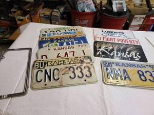 lot 3084 image: Assorted Kansas and Missouri license plates