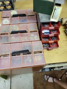 lot 3087 image: Garage organizer trays with contents