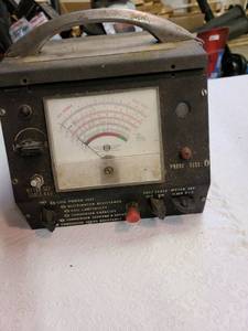 lot 3101 image: Volt meter