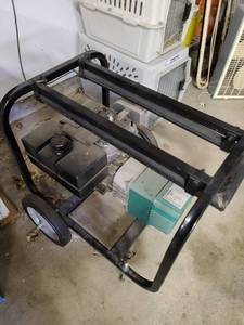 lot 3110 image: Coleman power made 4000 watt Generator