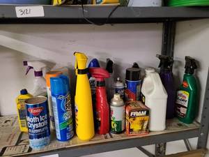 lot 3122 image: Cleaning and automotive chemicals