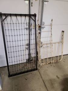 lot 3133 image: Antique metal baby bed