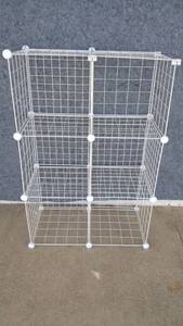 lot 236 image: Metal Wire Rack