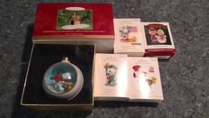 lot 264 image: Vintage Hallmark Keepsake Ornaments Lot of 6