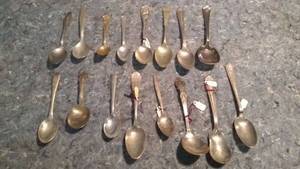 lot 272 image: Decorative Antique and Vintage Silver (plate and sterling) Spoons Lot of 16