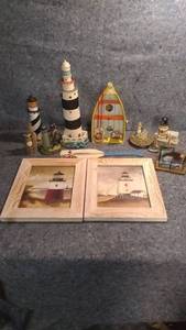 lot 277 image: Lighthouse Decor and More