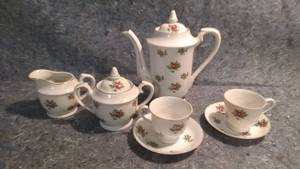 lot 298 image: Vintage Tea Set Made in Japan