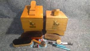 lot 309 image: Pair of Griffin Shinemaster Shoe Shine Boxes  Stands with Supplies