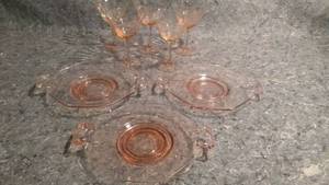 lot 339 image: Pink Depression Glassware Lot