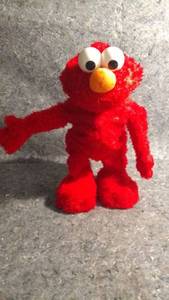 lot 343 image: Tickle Me Elmo - Fisher Price 2007 L9049 Animatronic Toy