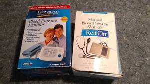 lot 345 image: Pair of Blood Pressure Monitors, Electric and Manual