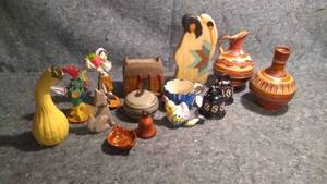 lot 349 image: Mixed Decorative Pieces Lot