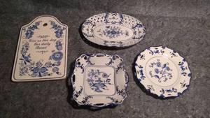 lot 361 image: Lot of Vintage Lillian Vernon Blue and White Porcelain Pieces and One Ceramic Piece