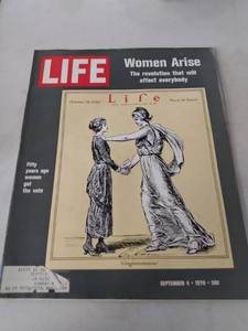 lot 6112 image: LIFE Magazine - September 4, 1970