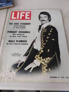 lot 6118 image: LIFE Magazine - September 25, 1970