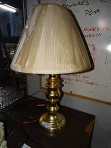 lot 2791 image: Brass Color Table Lamp