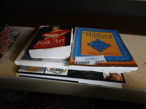 lot 2821 image: Lot of Art Themed Books