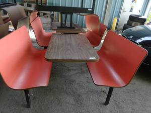 lot 3142 image: Red Seat Restaurant Booth