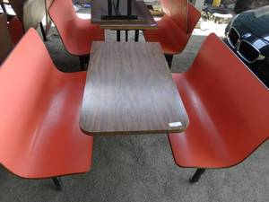 lot 3147 image: Red Seat Restaurant Booth