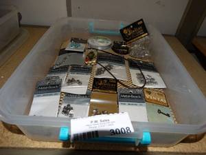 lot 3008 image: Lot of Assorted Jewelry