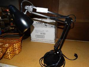 lot 3025 image: Black Desk Lamp
