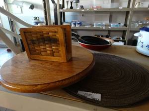 lot 3057 image: Oak Turntable, Napkin Holder and Placemats
