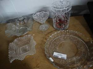 lot 3093 image: lot of ornate glassware