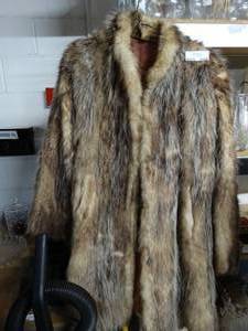 lot 3164 image: Fur Coat