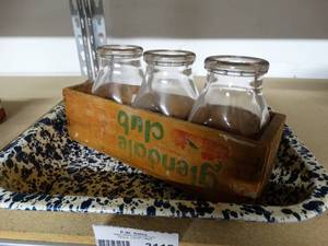 lot 3112 image: Enamel Pan, 3 Small Milk Bottles and Crate