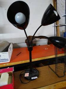 lot 3129 image: 3 Light Black Table Lamp