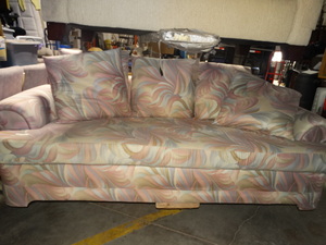 lot 3156 image: Multicolored Sofa