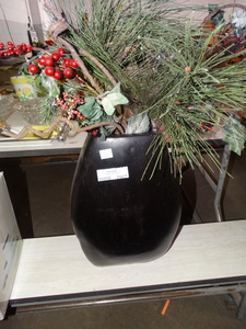 lot 2967 image: Large Black Vase with Artificial Plant Decor