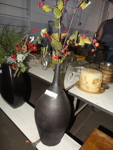 lot 2966 image: Black Vase with Artificial Plant Decor