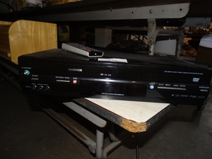 lot 2960 image: Toshiba Dual VHSDVD Player with Remote