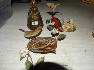 lot 2955 image: Lot of  Home Decor