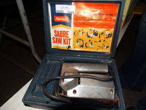 lot 2949 image: Sabre Saw Kit