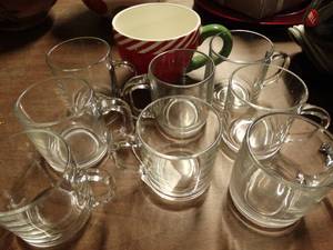 lot 2910 image: Lot of Clear Mugs with Red and Green Mug