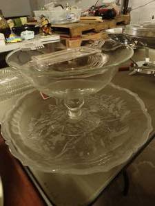 lot 2921 image: Celebrations Decorative Glass Plate and Glass Bowl