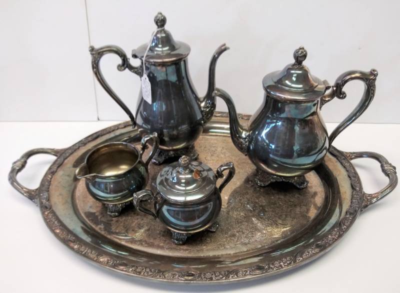 lot 204 image: Coffee  Tea Silver Plated Set  WM Rogers & Son Victorian Rose