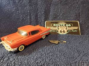 lot 9002 image: Route 66 Set - Tag, Keychain & Vhs Cassette Rewinder(Untested)