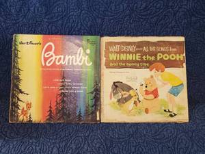 lot 9016 image: Walt Disney Albums