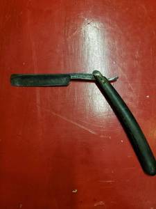 lot 9067 image: G.Wolstenholm & Sons Sheffield Strait Razor
