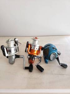 lot 9095 image: Agu Garcia Fishing Reel -Two Extra Reels for Parts