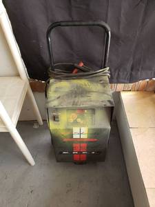 lot 9103 image: Schumacher Speed Battery Charger Untested
